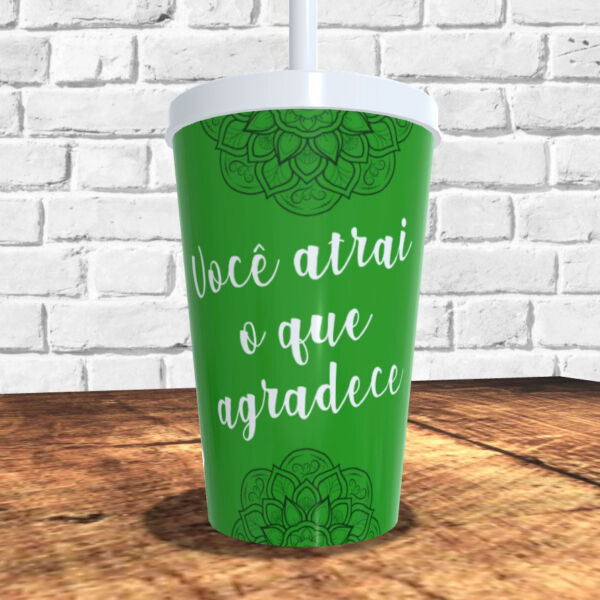 COPO COM CANUDO HOLOGRÁFICO 550ML LINHA MANDALAS REF0241 - CASA FÉ